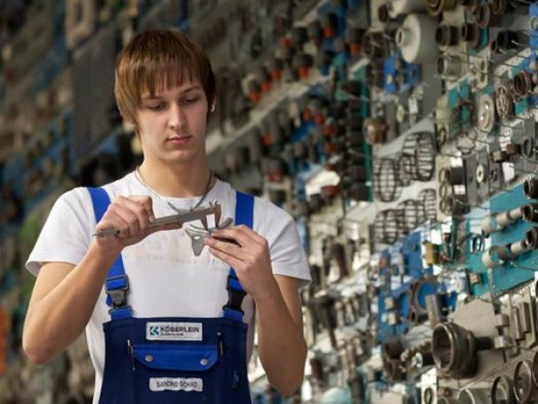 Lao động ngành cơ khí Đức đạt thỏa thuận tăng lương