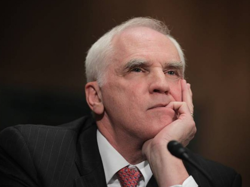 FED: Cần thận trọng hơn với kế hoạch nâng lãi suất