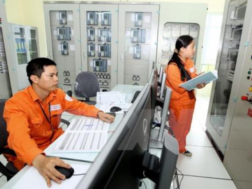 Mời phản ánh thắc mắc về điện qua đường dây nóng của EVN