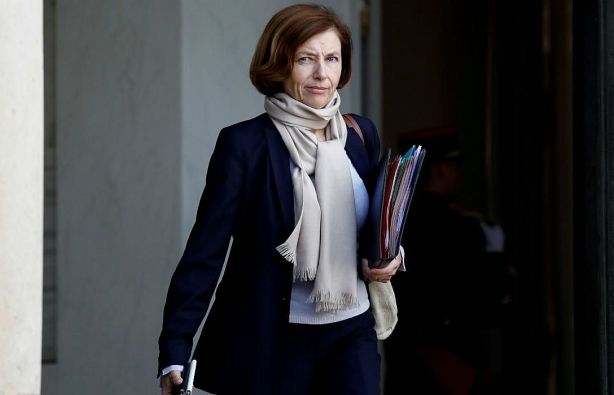 Pháp triển khai tàu sân bay Charles de Gaulle tham gia chống IS ở Trung Đông