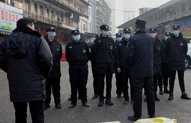 Số người bị nhiễm virus viêm phổi bí ẩn có thể cao hơn hàng trăm người so với công bố của Bắc Kinh