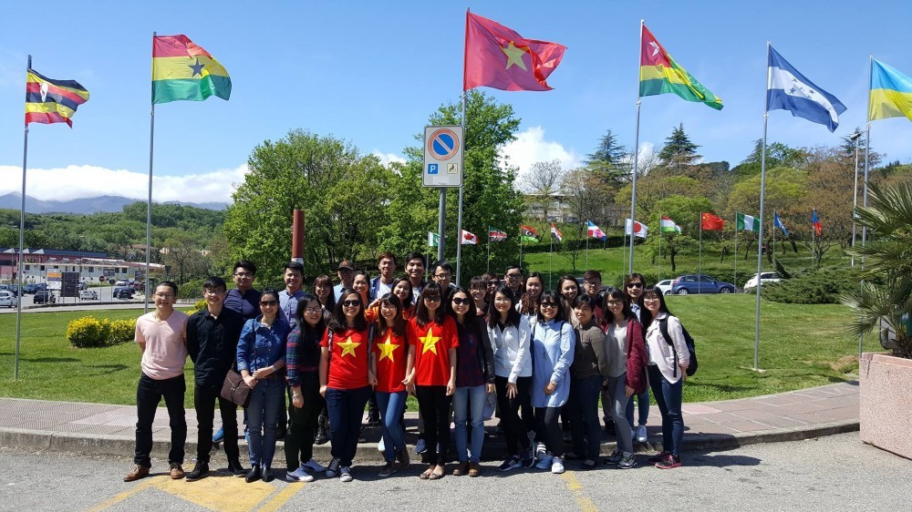 Thư gửi các cán bộ ngoại giao Việt Nam công tác ở châu Âu!