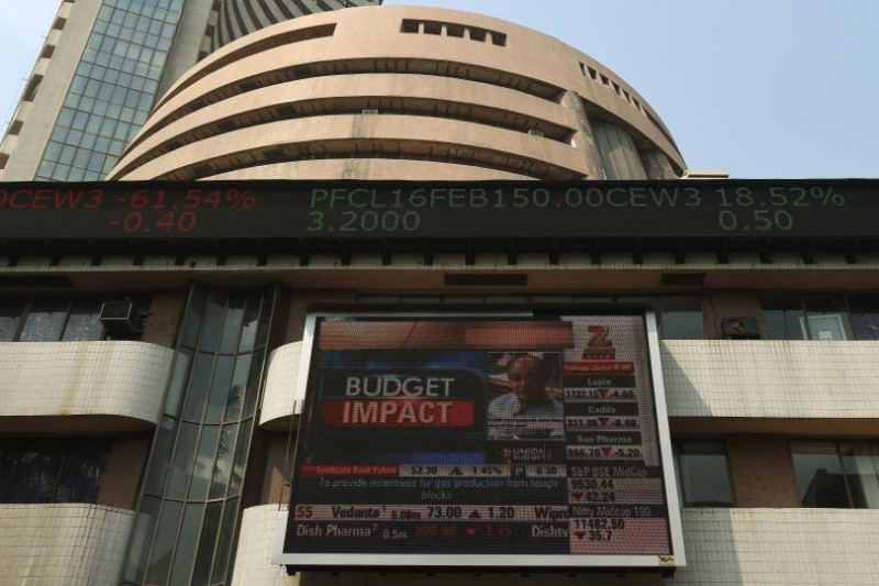 Ấn Độ tăng trưởng mạnh nhờ giá dầu giảm