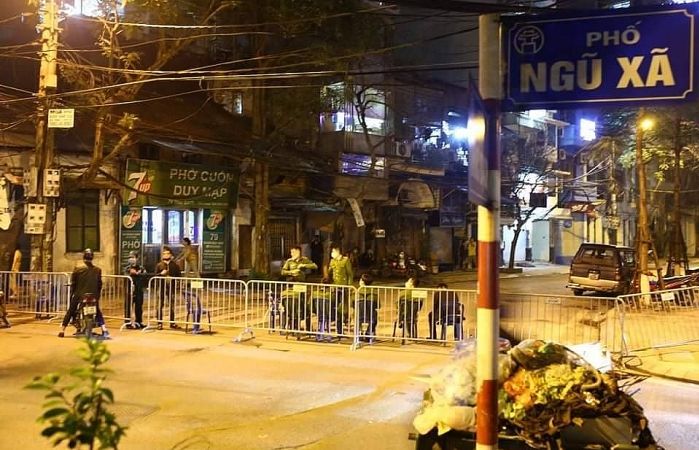 Dịch Covid-19: Hà Nội đã bỏ lỡ 'thời cơ vàng' phòng, chống dịch bệnh?