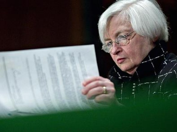 FED tiếp tục giữ nguyên lãi suất cơ bản