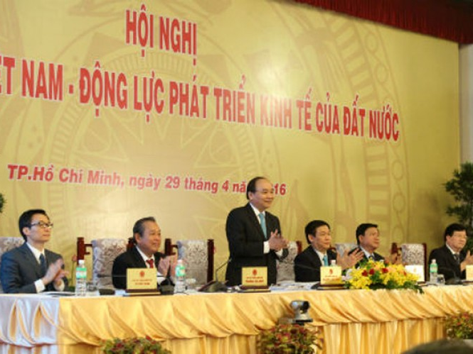 Tân Thủ tướng quyết gỡ khó cho cộng đồng doanh nghiệp