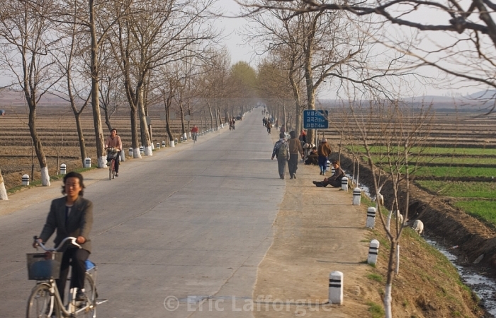 Triều Tiên công khai chuyến thị sát "khu vực tự cường" của tân Thủ tướng