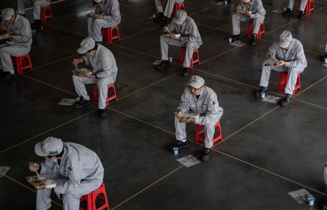 Kết thúc cách ly xã hội, dịch Covid-19 có thể trở lại?