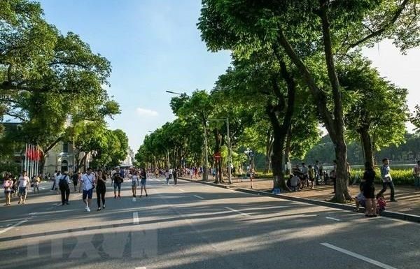 Dịp nghỉ lễ 30/4-1/5: Cả nước đều nắng nóng, có nơi 36 độ C