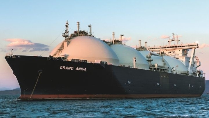 Tin được không, Mỹ đang ngày càng phụ thuộc vào Nga?