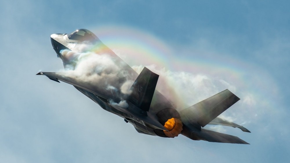 Chuyện gì xảy ra với máy bay chiến đấu F-35?- Đòn choáng váng giáng vào Không lực Mỹ