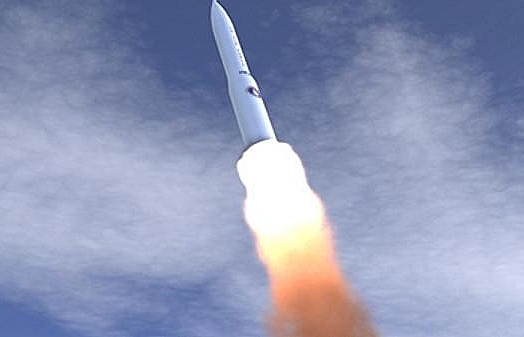 Lầu Năm Góc cắt ngân sách hiện đại hóa tên lửa để xây tường biên giới với Mexico