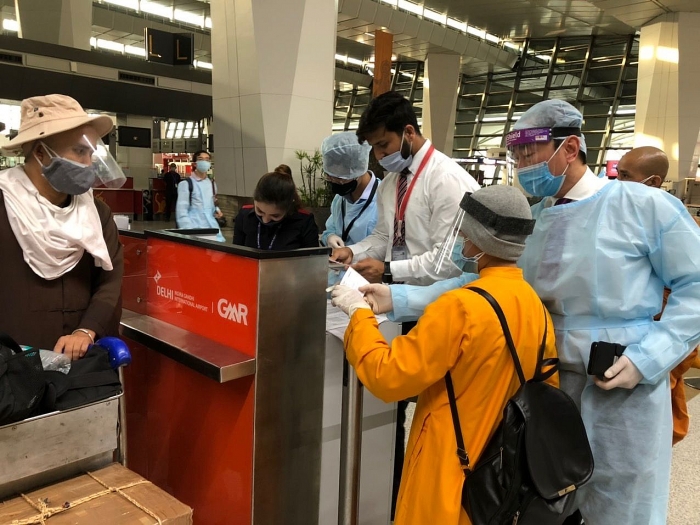 dua gan 340 cong dan viet nam tu an do ve nuoc an toan