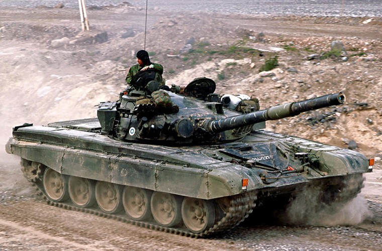 T-72 là thiết kế xe tăng huyền thoại của Liên Xô, được sản xuất từ năm 1973 tới tận ngày nay. (Nguồn: Sputnik) T-72 là thiết kế xe tăng huyền thoại của Liên Xô, được sản xuất từ năm 1973 tới tận ngày nay. (Nguồn: Sputnik)