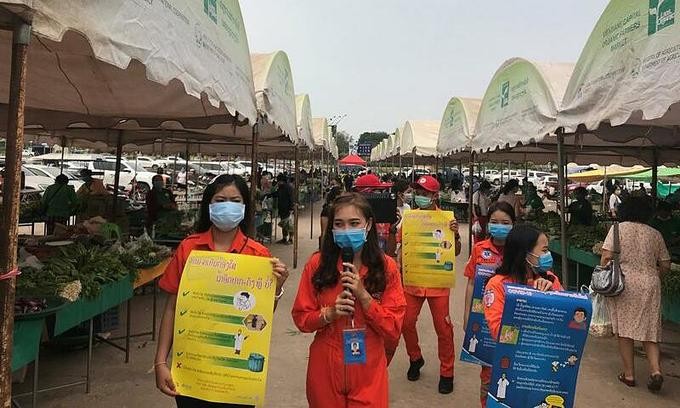 Covid-19 tại Lào: Phối hợp truy vết các F1, F2 trong cộng đồng người Việt tại Vientiane, Đại sứ quán Việt Nam đề nghị được hỗ trợ tối đa. (Nguồn: Reuters)