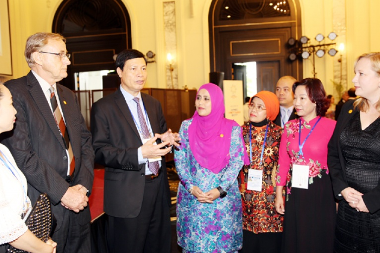 Chính thức khai mạc Đối thoại chính sách cao cấp về du lịch bền vững