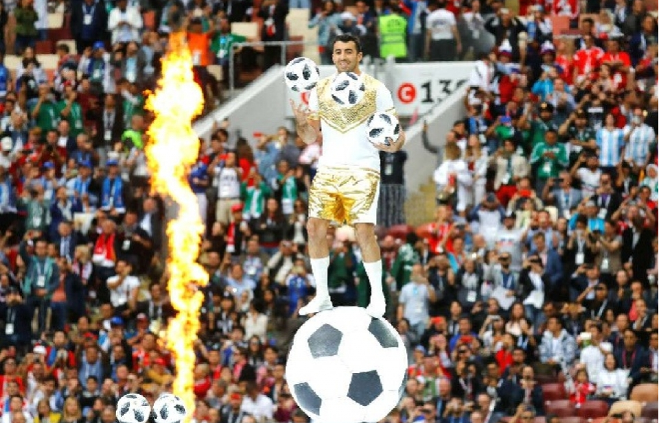 FIFA World Cup: Kinh tế bóng đá - ai hơn, ai thiệt?