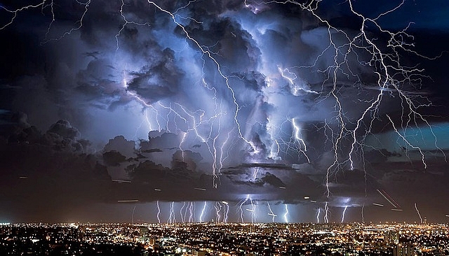 Bí ẩn vùng đất bị 'trời hành', bị sét đánh 10 lần mỗi ngày, 300 ngày mỗi năm bi mat vung dat bi troi hanh set danh 10 lan moi ngay 300 nam 2