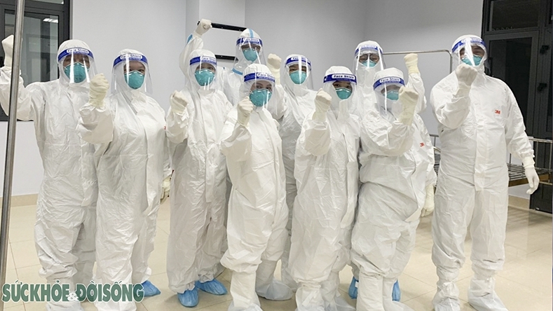 Covid-19 ở Việt Nam sáng 24/6: 42 ca mắc mới, Luật Dược không quy định rõ quy mô thử nghiệm với vaccine phát triển trong nước