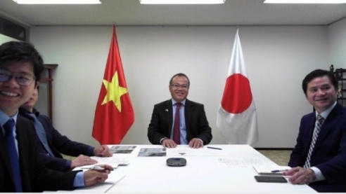 Thống đốc tỉnh Kagoshima, Nhật Bản quảng bá quả vải tươi Việt Nam tại sự kiện Viet Nam Fair in Kagoshima