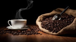 Giá cà phê hôm nay 23/6: Tăng phiên thứ 2 giữa nguy cơ giảm; Xuất khẩu cà phê Việt triển vọng vượt kỷ lục 3,7 tỷ USD