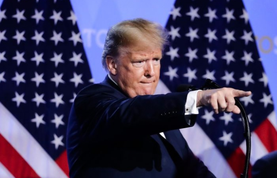 Chĩa "mũi dùi" vào Trung Quốc - Sự chuyển hướng mạo hiểm của ông Trump