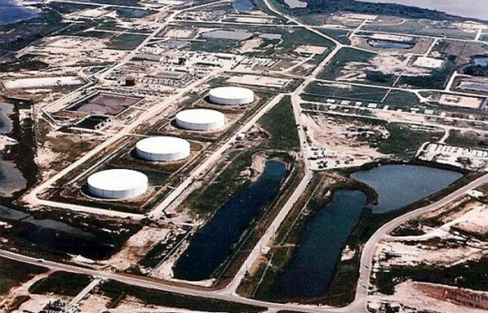 Ông Trump có thể sử dụng kho dự trữ chiến lược để thao túng giá dầu?