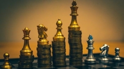 Giá vàng hôm nay 28/4: Bình yên trước bão, nghịch lý lạm phát, giới đầu cơ có ém vàng chờ thời?