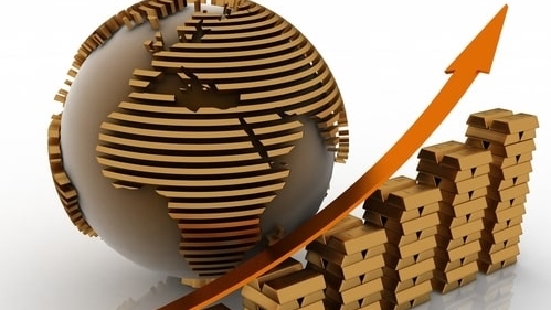 Giá vàng hôm nay 4/8: Bình yên trước 'cơn giông', tháng 8 sẽ tuyệt vời đối với vàng?