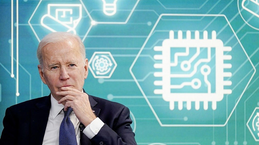 Cuộc đua chất bán dẫn: 'Bơm' thêm 52 tỷ USD để dẫn đầu, liệu Mỹ có thể đánh bại Trung Quốc?