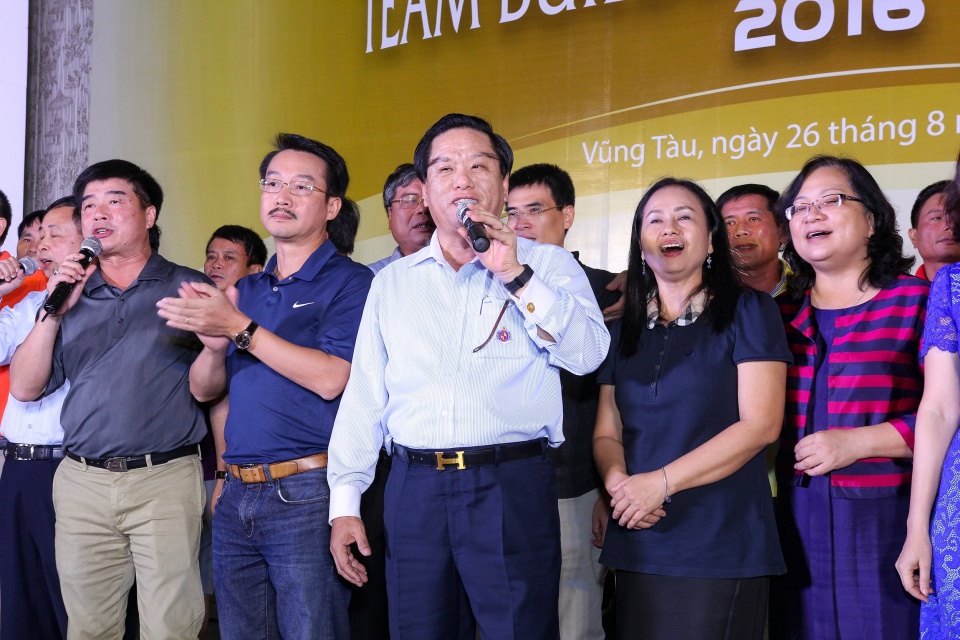 Một giải pháp tháo gỡ khó khăn do khủng hoảng giá dầu của PVEP mot giai phap thao go kho khan do khung hoang gia dau cua pvep