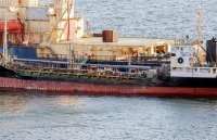 g 77 thong qua tuyen bo keu goi do bo cac lenh trung phat trieu tien