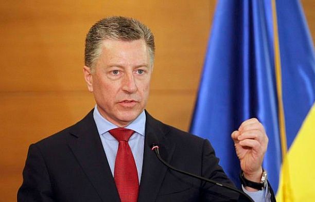 Đặc phái viên Mỹ về Ukraine từ chức, gần 300 chính khách ủng hộ luận tội Tổng thống Trump