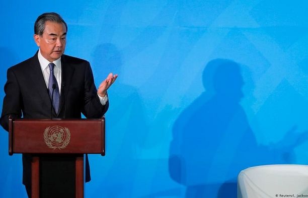 Ngoại trưởng Trung Quốc khẳng định lập trường cứng rắn, cảnh báo về chủ nghĩa bảo hộ