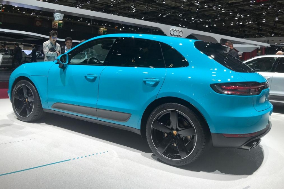 VinFast "sánh vai" với những thương hiệu nào tại Paris Motor Show 2018 vinfast sanh vai voi nhung thuong hieu nao tai paris motor show 2018