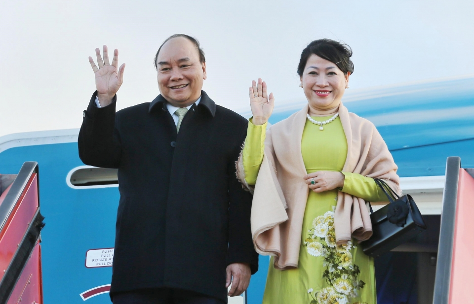 Thủ tướng đến Copenhagen tham dự P4G và thăm chính thức Vương quốc Đan Mạch