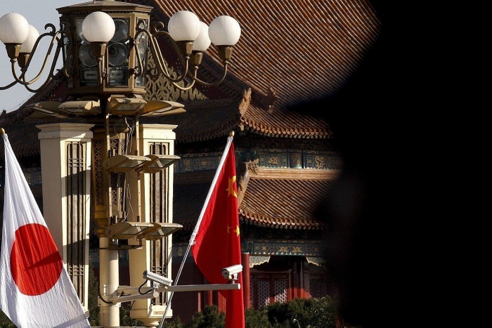 trung quoc nhat ban ngoai giao hoa anh dao va chuyen tham lo hen mua hoa no