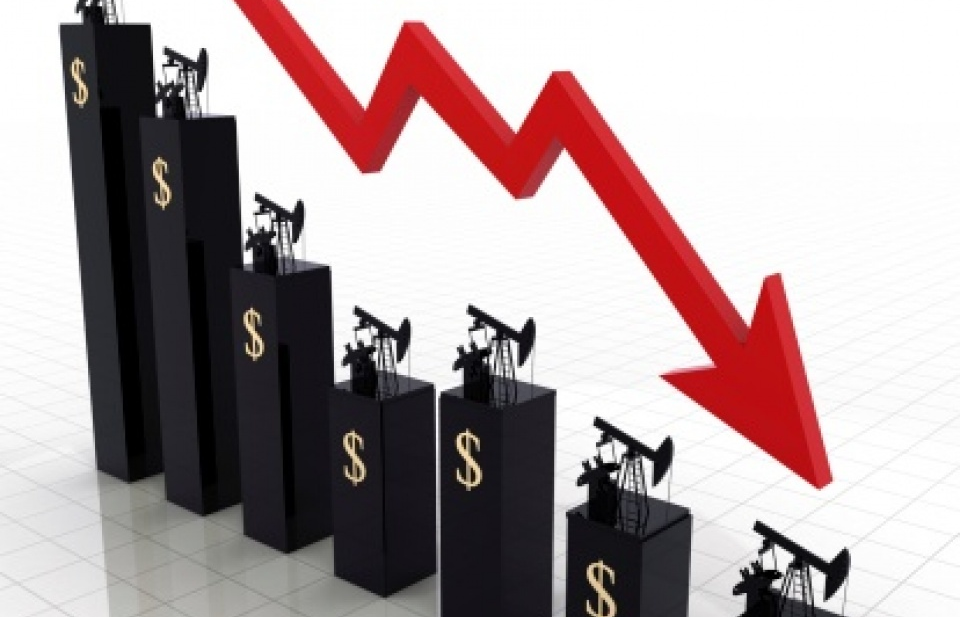 Mối lo dư cung vẫn “ám ảnh” thị trường dầu mỏ