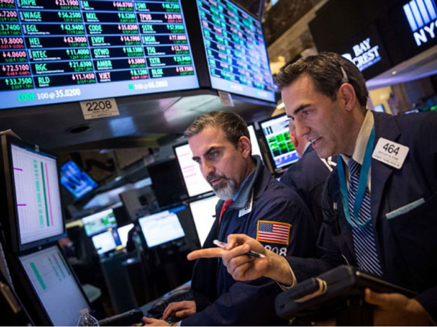 Ông Trump “đại náo” thị trường chứng khoán