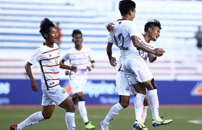 U22 Campuchia đã gây sốc ở vòng bảng nhưng vẫn còn non về chiến thuật, lối chơi