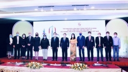 Lãnh đạo TP. Hồ Chí Minh tọa đàm với cán bộ ngoại giao, báo chí nước ngoài thường trú tại Việt Nam