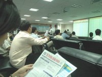 Công ty chứng khoán “uống nước cầm hơi”