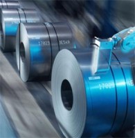 viet nam chi hon 10 ty usd nhap khau sat thep