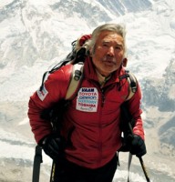 nepal nha leo nui 49 tuoi lap ky luc 24 lan chinh phuc dinh everest