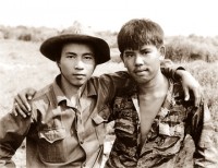 ky uc chien tranh giua thoi binh