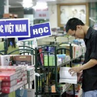 su hoi sinh cua hieu sach truyen thong