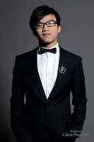 Nguyễn Việt Trung và những người bạn quốc tế