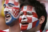 my cap vo chong gia o dam me cosplay sieu nhi nhanh