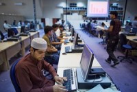 afganistan khach san hang sang intercontinental o kabul bi tan cong