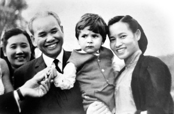 Anh Xuân: Trong ký ức một nữ nhà báo - thành viên đoàn 37